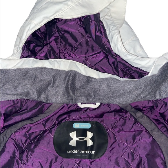Under Armour white winter jacket Medium purple lining - Picture 3 of 4